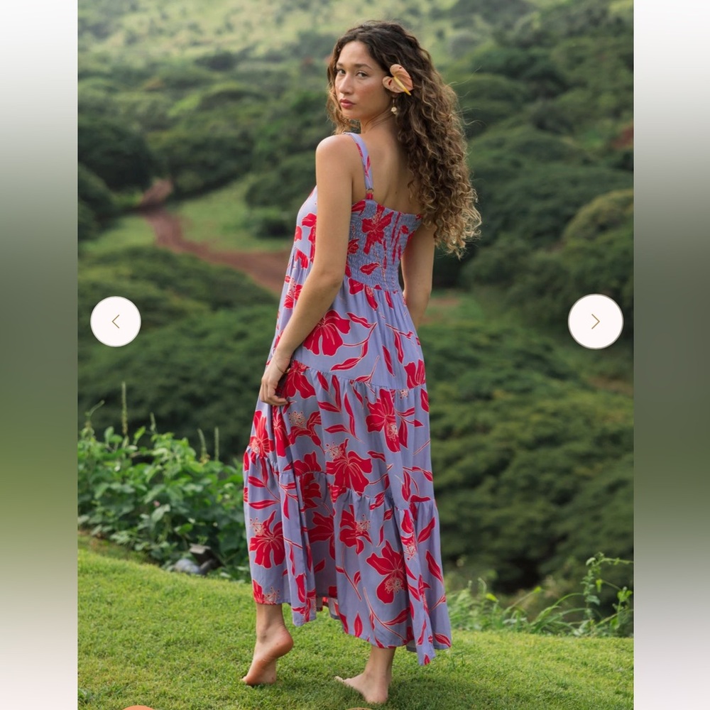Yireh Meilani Dress in Koki’o Drift - Picture 3 of 11